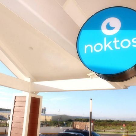 Noktos Extended Monterrey Apodaca Buitenkant foto